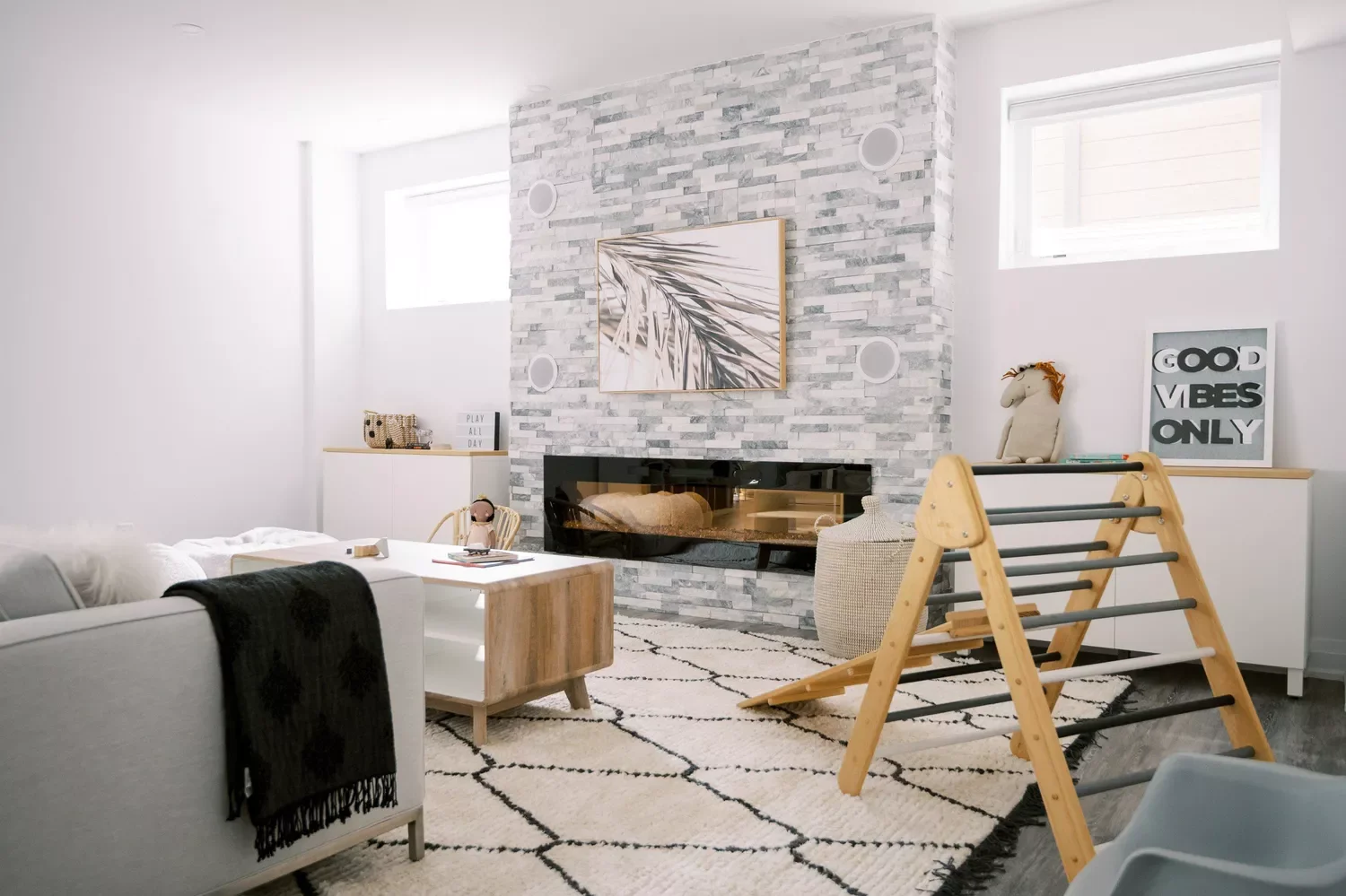 Use a Black and White Palette