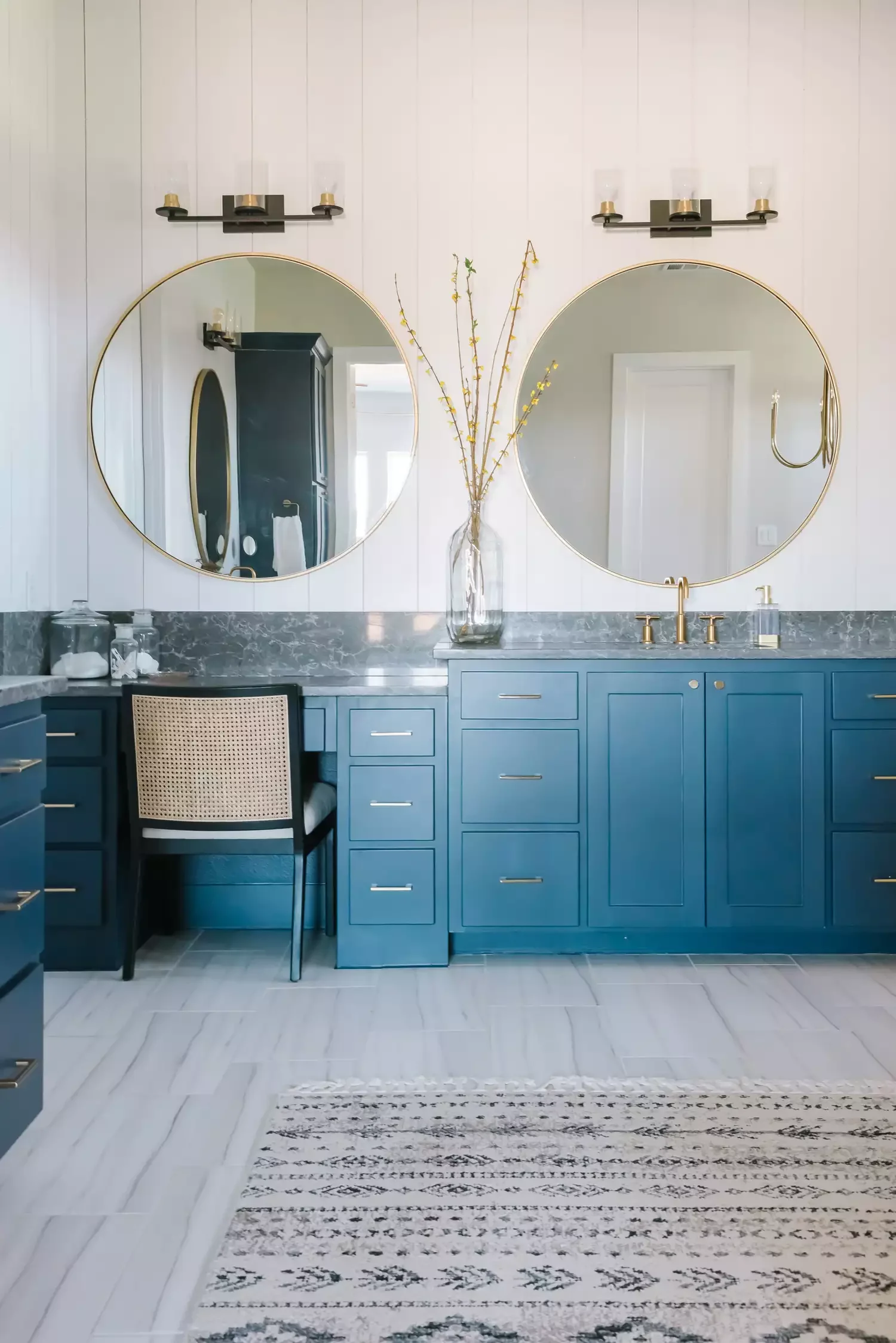 20 Beautiful Makeup Vanity Ideas to Transform Your Daily Beauty Routine 19 Use a Bold Color
