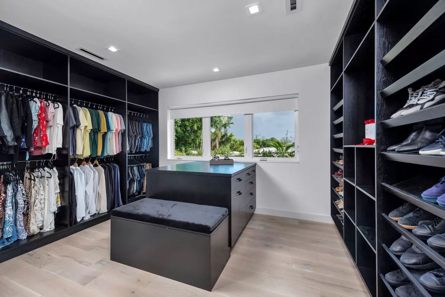 Use a Closet Kit