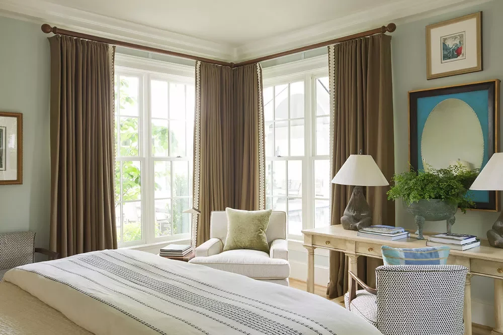 28 Multi-Purpose Office Guest Room Ideas to Create Your Perfect Hybrid Space 13 Use a Console Table as Desk