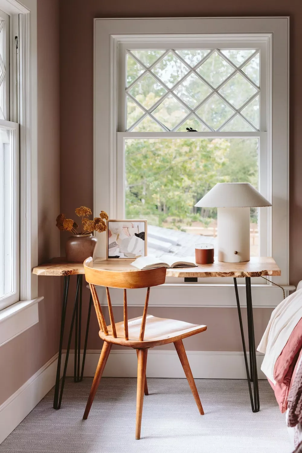 24 Cozy Bedroom Lighting Ideas You'll Absolutely Love Use a Modern Table Lamp