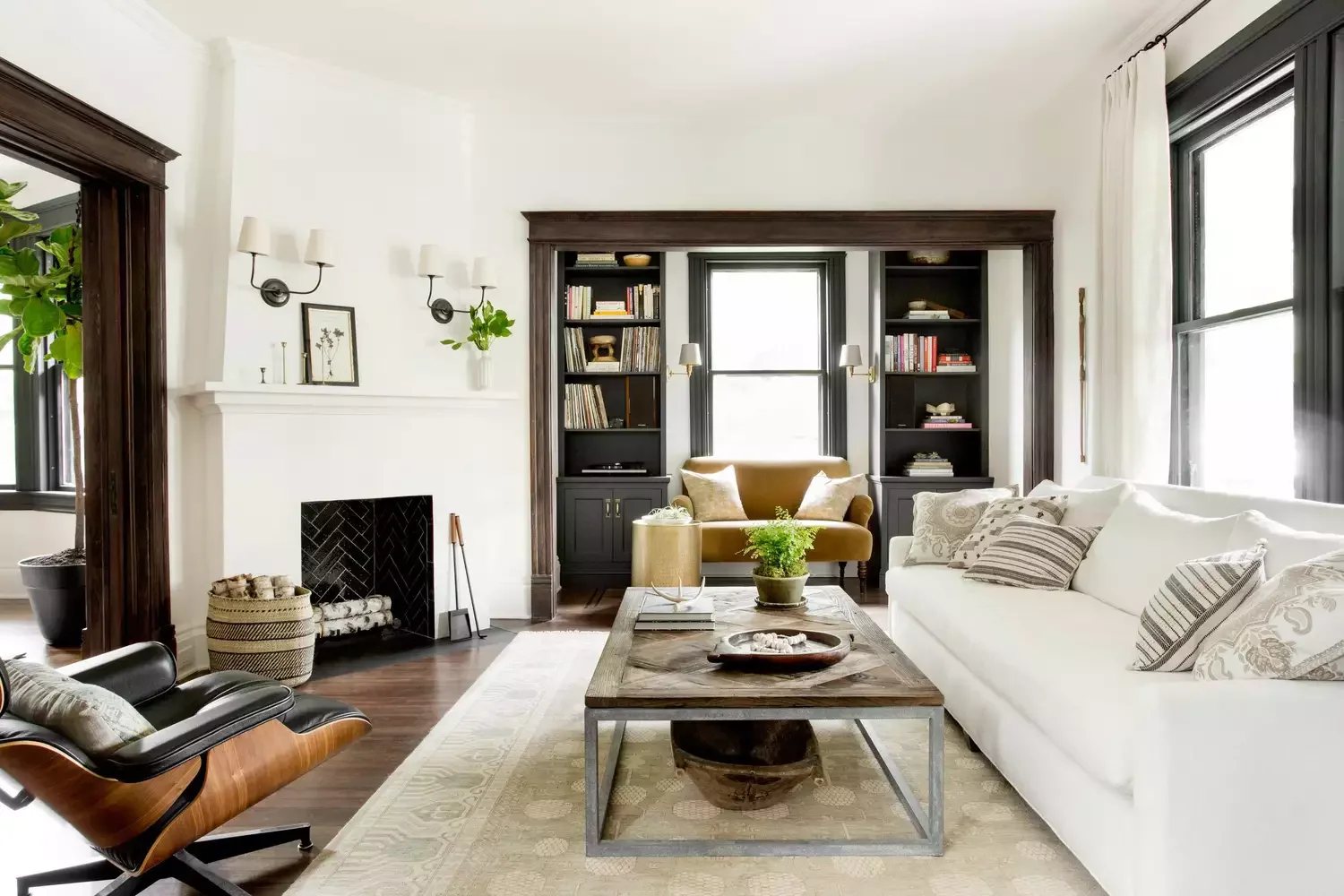 36 Cozy Window Seat Ideas That Will Transform Any Space in Your Home 31 Use a Vintage Love Seat