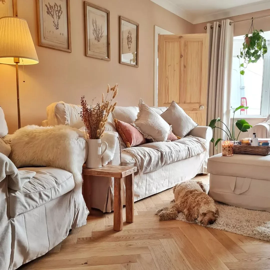 12 Beautiful Ways to Design a Cozy Minimalist Living Room 12 Utilize Warm Neutrals
