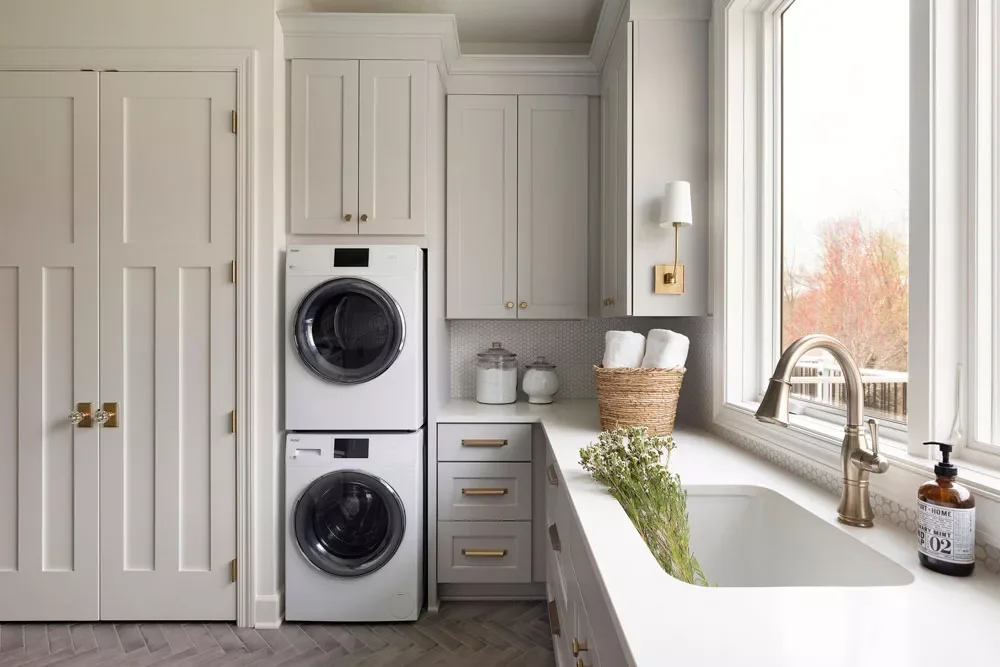 35 Stylish Mudroom and Laundry Room Combination Ideas That Maximize Space Utlize Every Inch