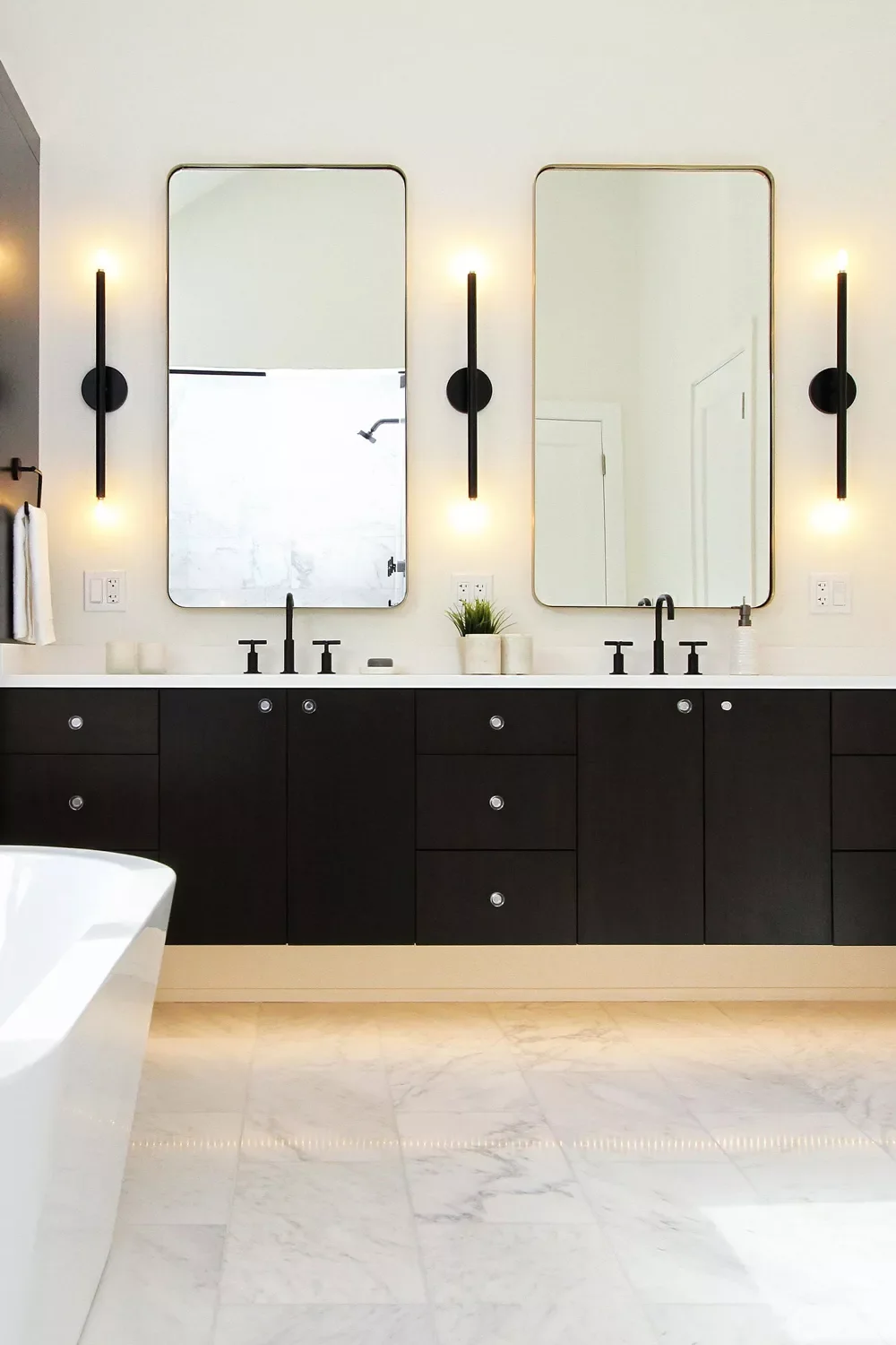 24 Bathroom Lighting Ideas That Make You Look Amazing Daily Vanity Lights