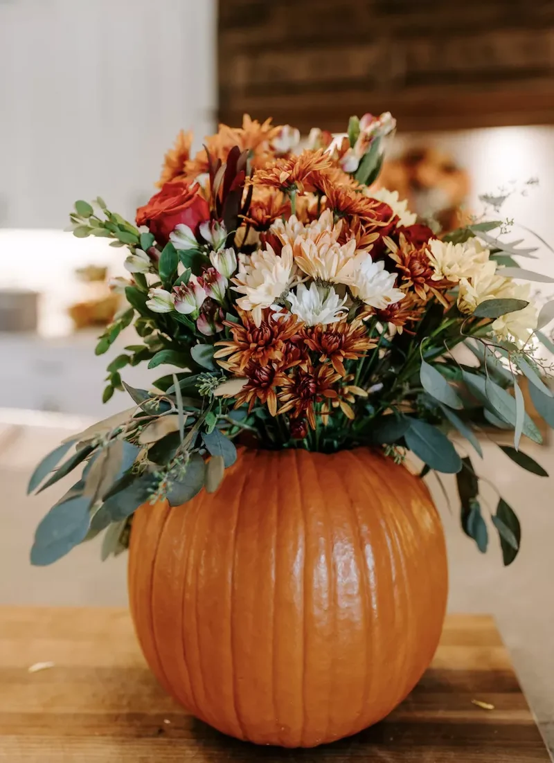 90 Creative Halloween Pumpkin Decorating Ideas to Try This Season 8 Vase Pumpkin