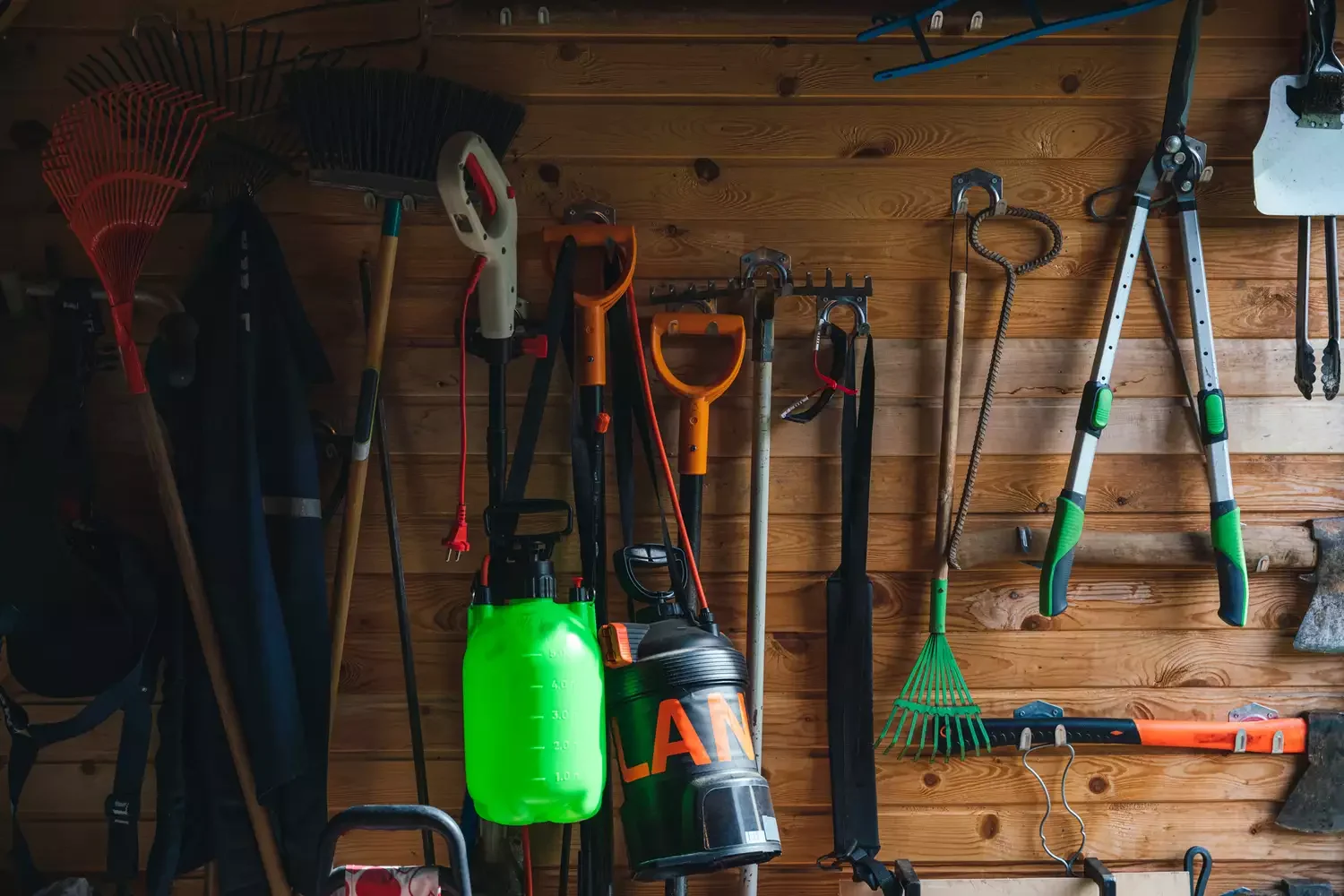 14 Smart Lawn Mower Storage Solutions That Transform Your Home Vertical Lawn Mower Storage