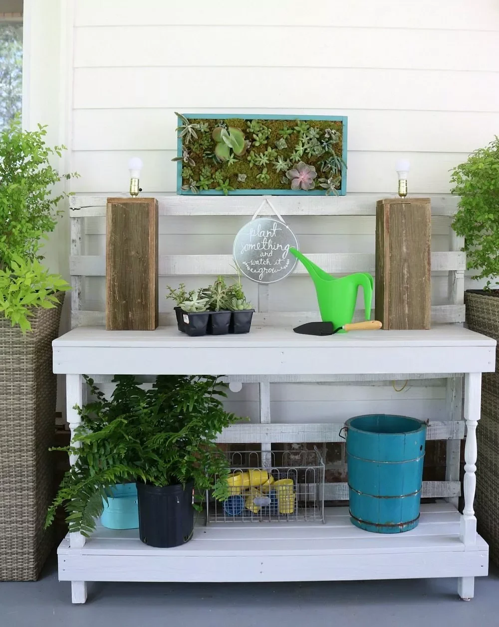 28 Creative DIY Vertical Garden Projects to Transform Your Space Vertical Succulent Garden