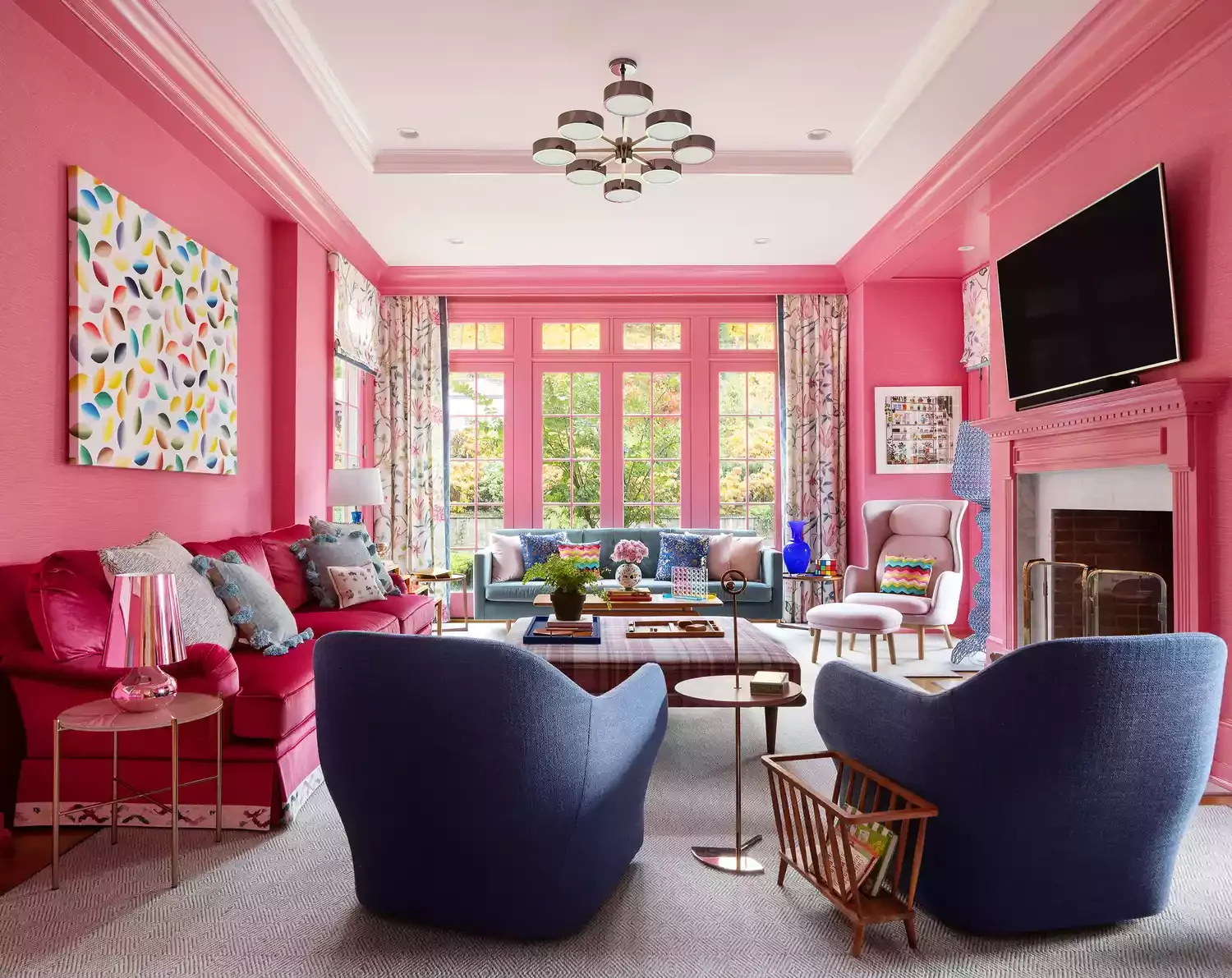 35 Stunning Living Room Wallpaper Ideas to Transform Your Space 5 Vibrant and Energetic