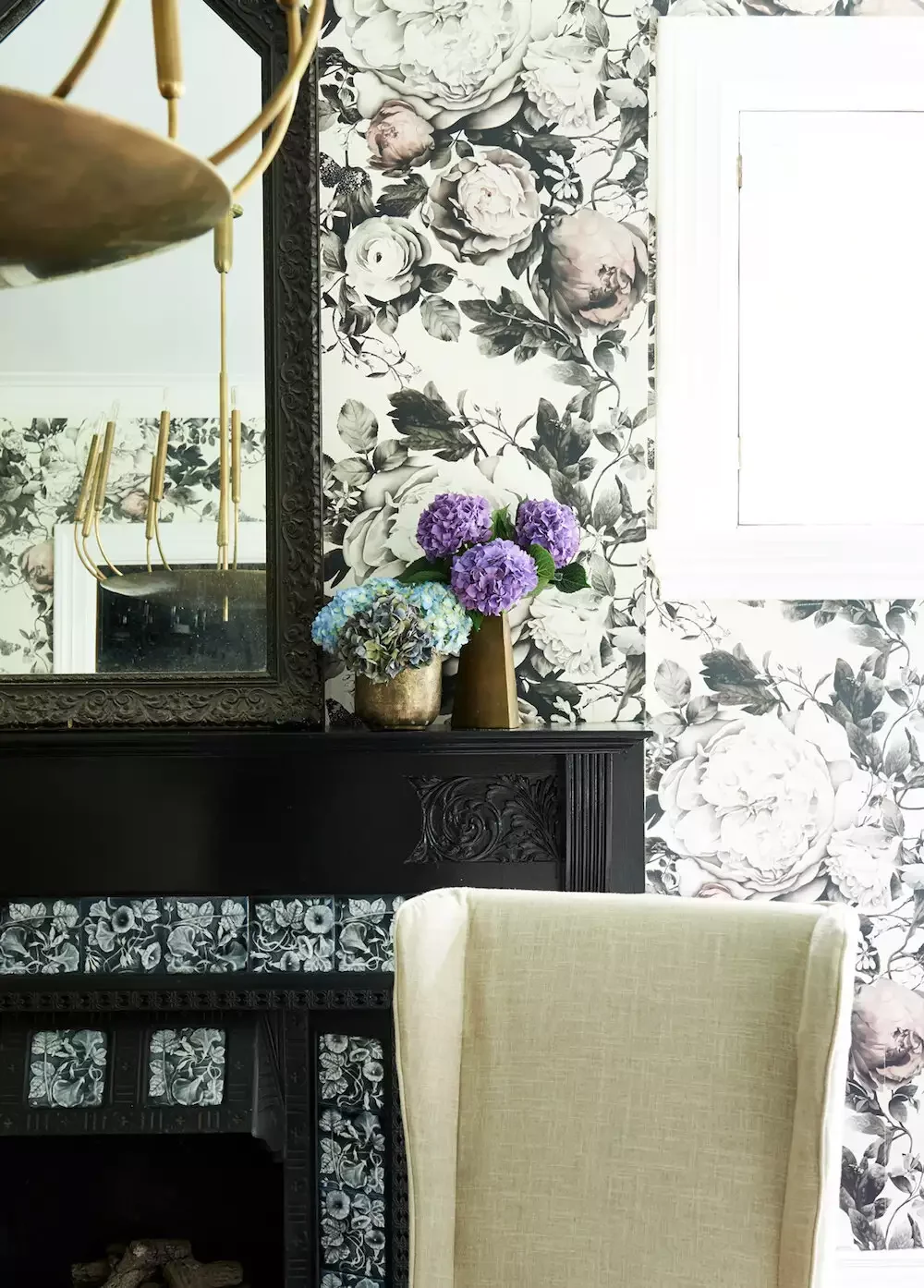 35 Bold Black Fireplace Designs That Transform Any Room Into a Stunning Showcase 9 Victorian Black Fireplace