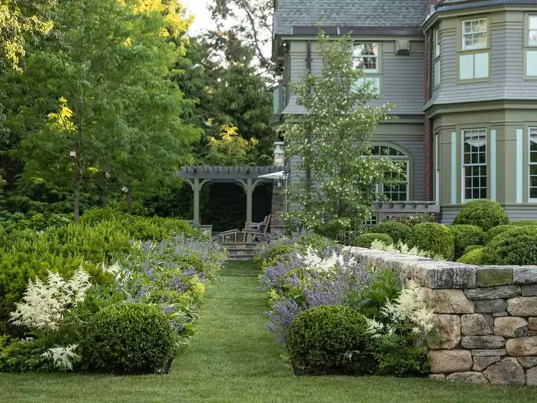 Victorian Garden Wall