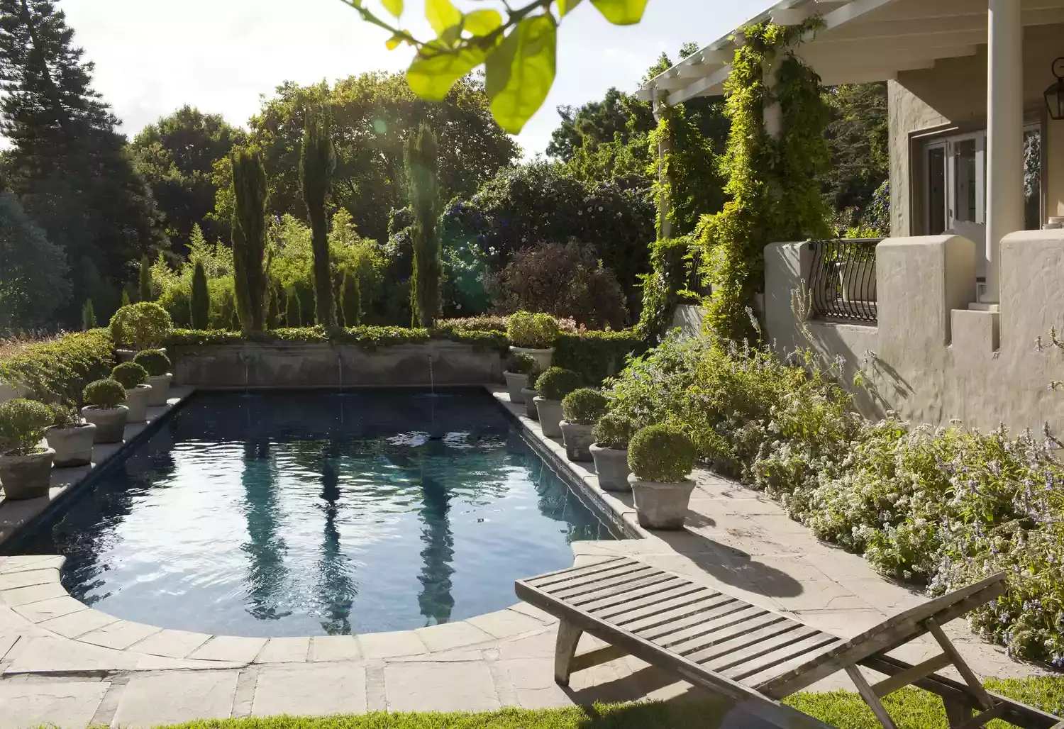 16 Pool Landscaping Ideas That Transform Your Area Vines