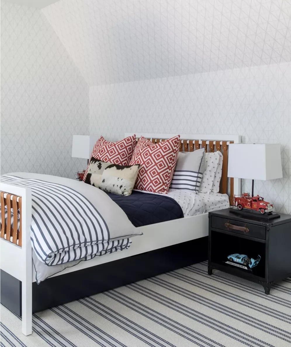 25 Clever Small Primary Bedroom Ideas That Make Your Space Feel Surprisingly Spacious 10 Vintage-Style Small Bedroom