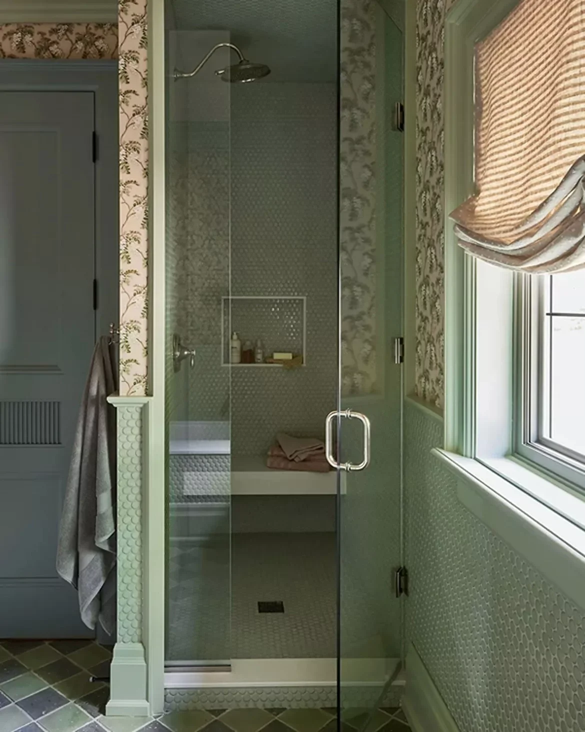 30 Stunning Corner Shower Designs to Elevate Your Bathroom 17 Walk-In Corner Shower