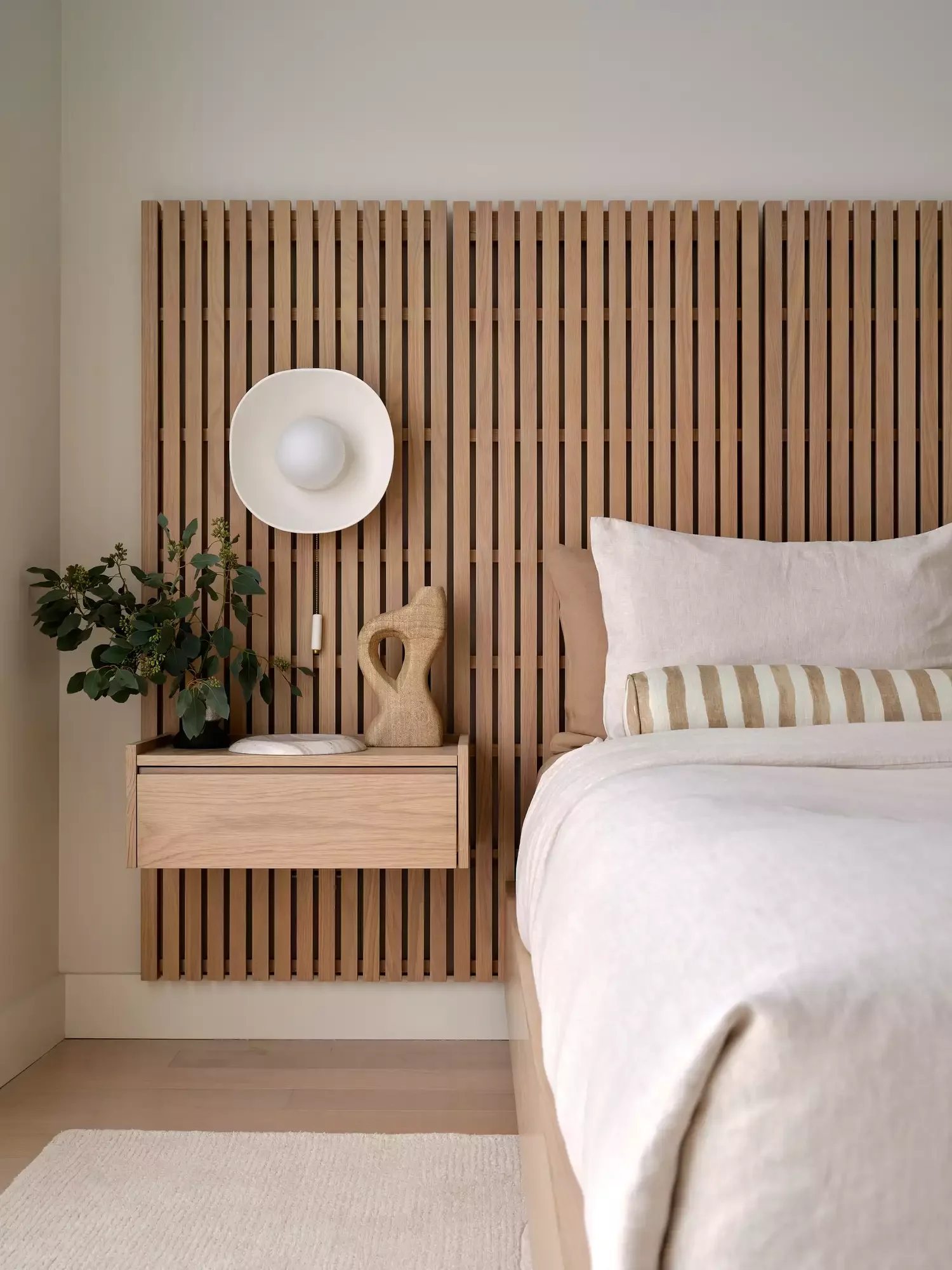 77 Bedroom Design Ideas That Perfectly Balance Personal Style and Sophistication Wall-Mount the Nightstand