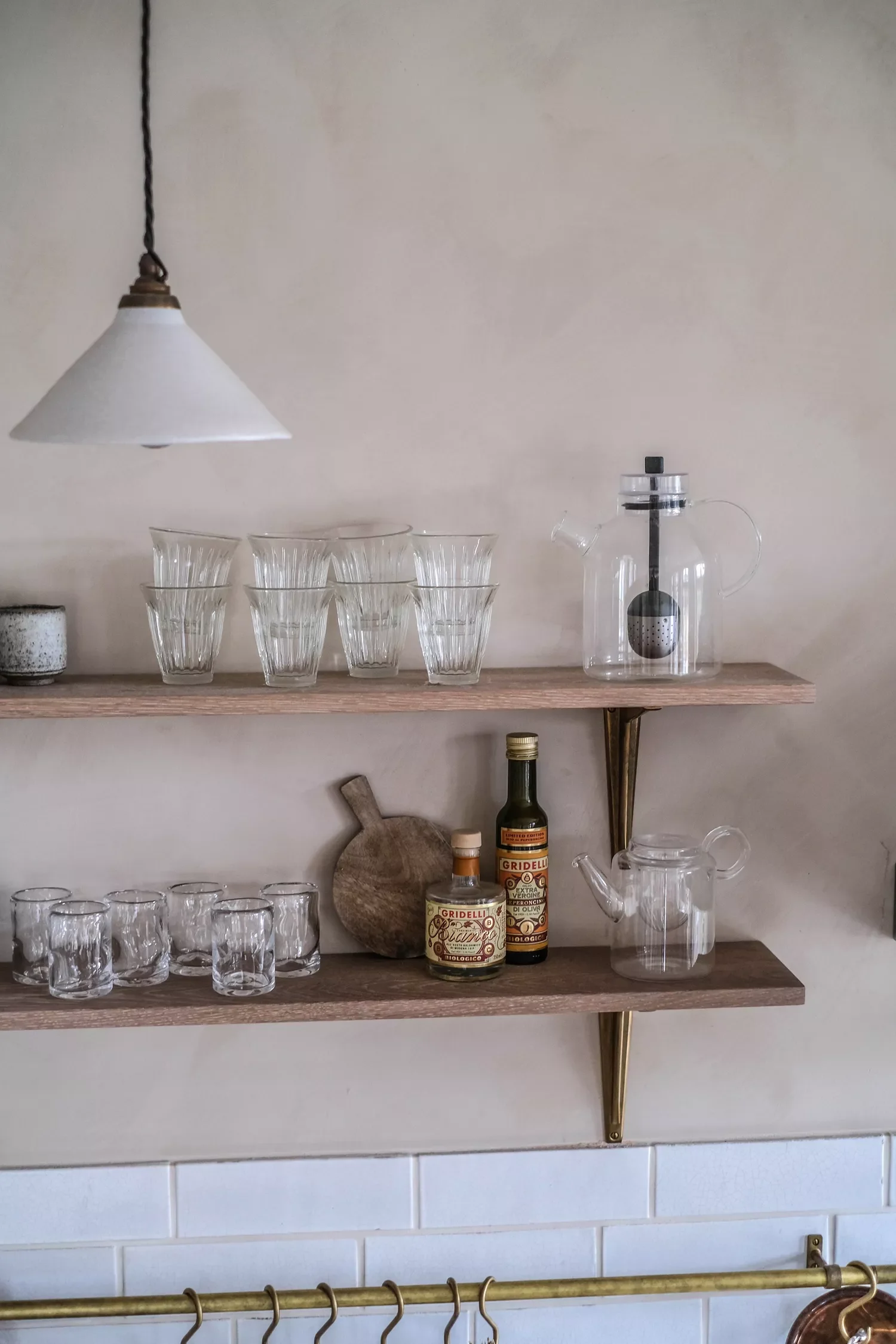 41 Stylish Bar Shelf Ideas That Will Transform Your Home Bar 42 Wall-Mounted Bar Shelf