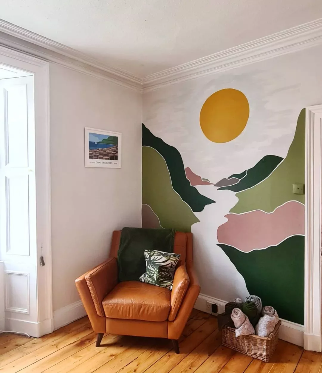 29 Creative Wall Mural Ideas That Will Transform Your Home 8 Wallpaper Mural Nook