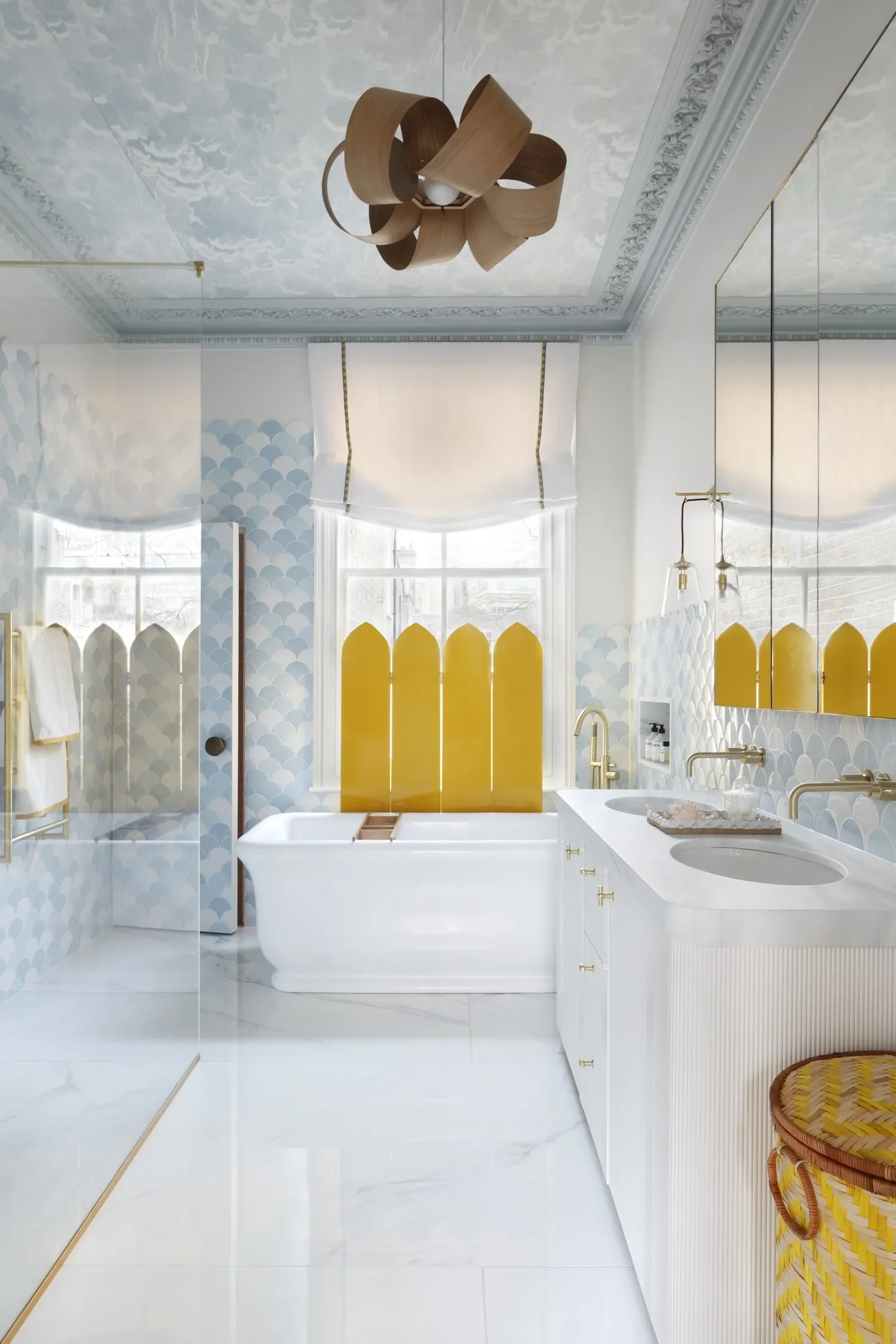 68 Stunning Bathroom Designs That Will Make You Never Want to Leave 15 Wallpaper the Ceiling