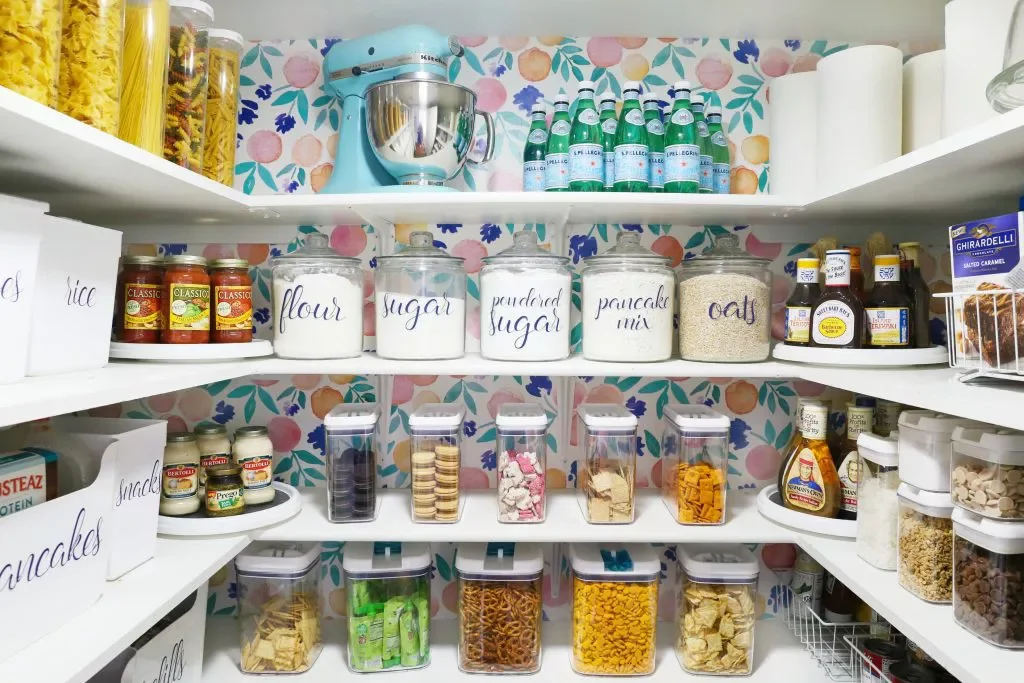 37 Stunning Kitchen Wallpaper Ideas That Will Transform Your Space Wallpaper the Pantry