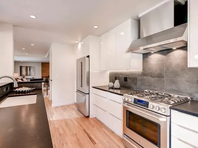 39 Modern Kitchen Design Ideas That Transform Your Home Warm White Kitchen