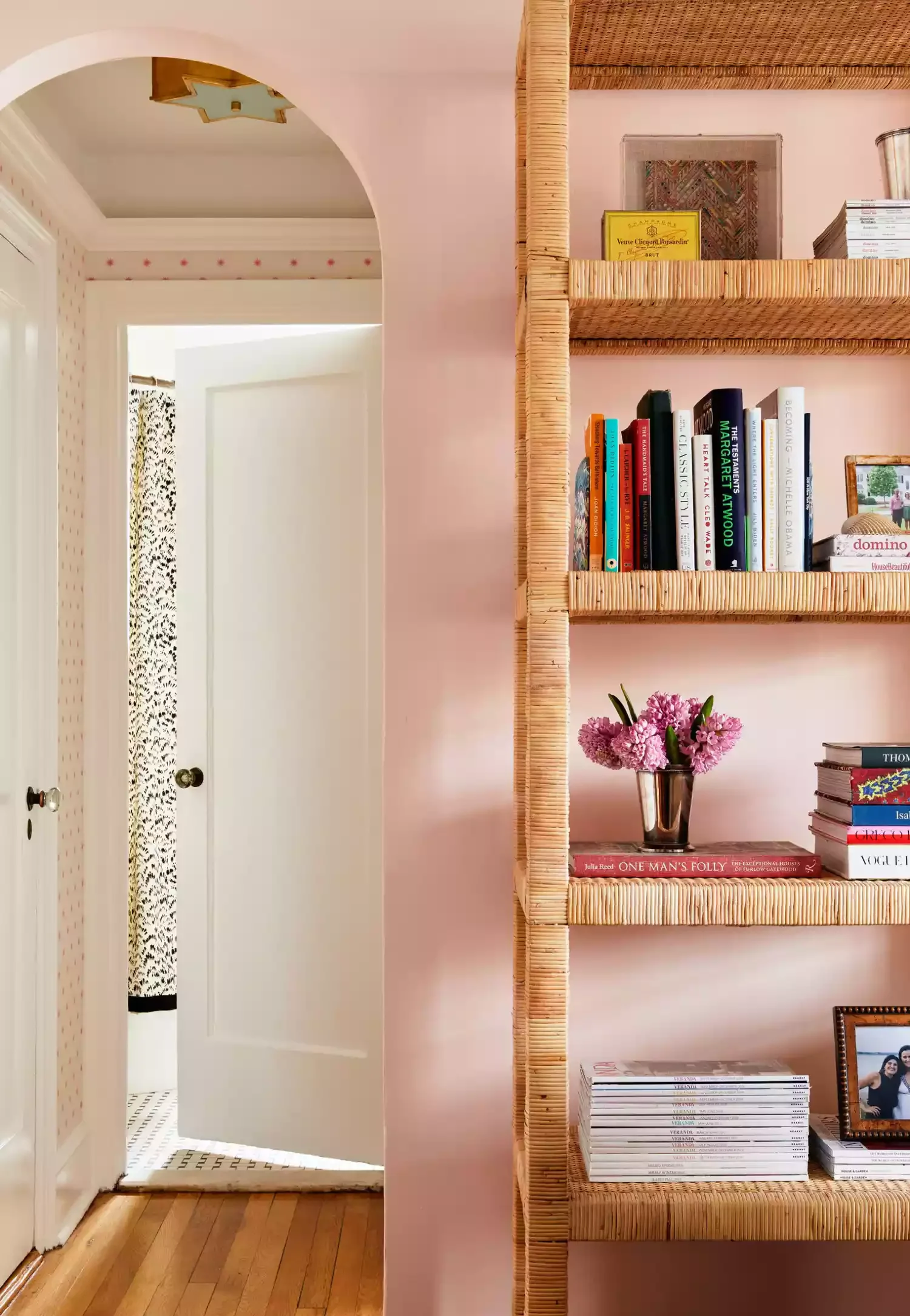 28 Timeless Preppy Home Decor Ideas That Transform Every Space 15 Weave in Some Wicker