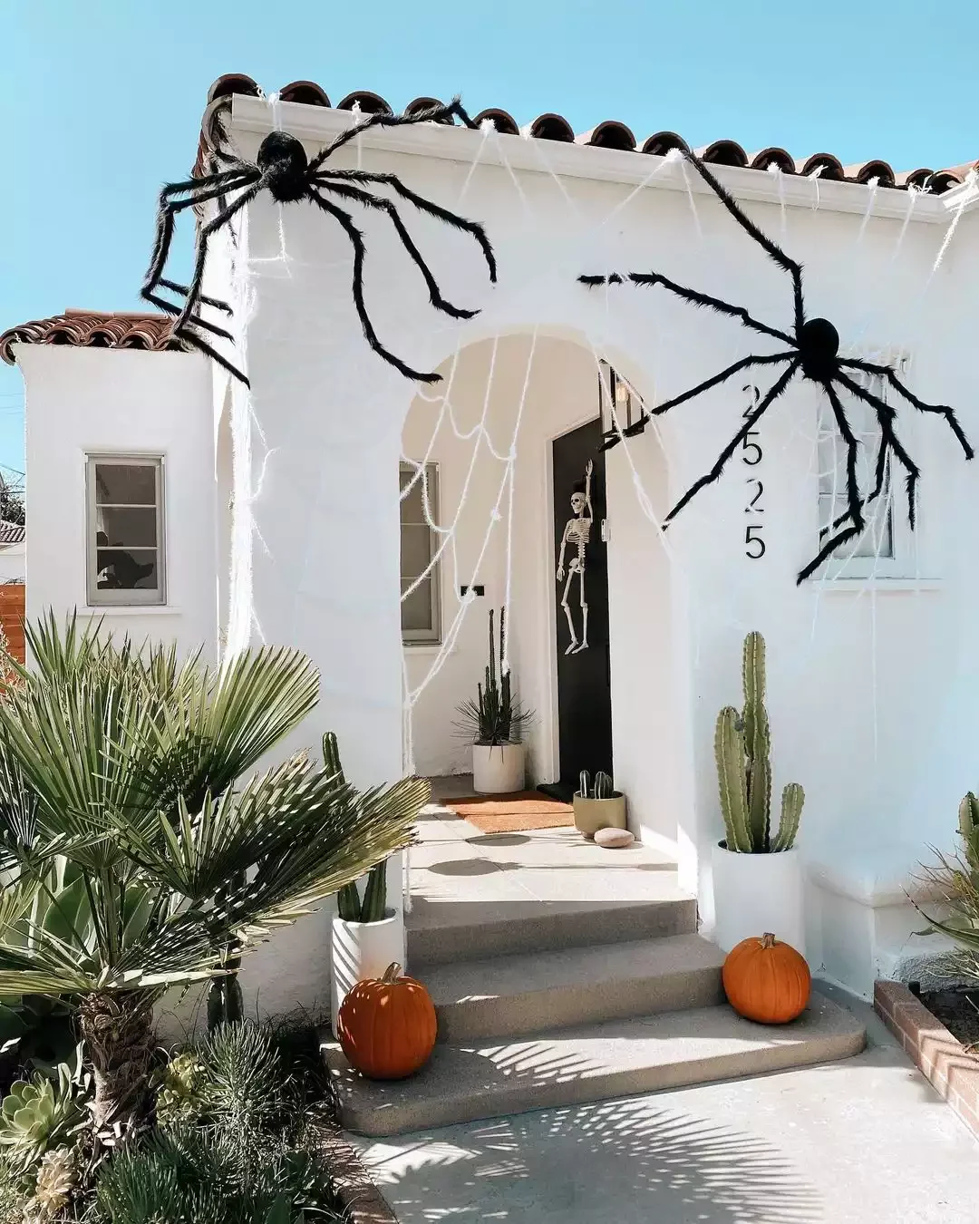 28 Creative Halloween Decorating Ideas You'll Want to Try Right Now 27 Welcome to Our Web