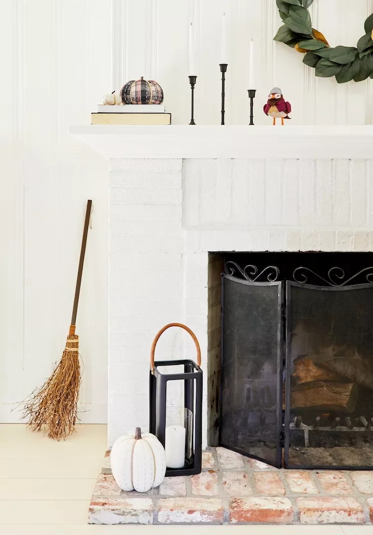 55 Stunning Thanksgiving Décor Ideas to Transform Your Home with Style 41 Whimsical Accessories