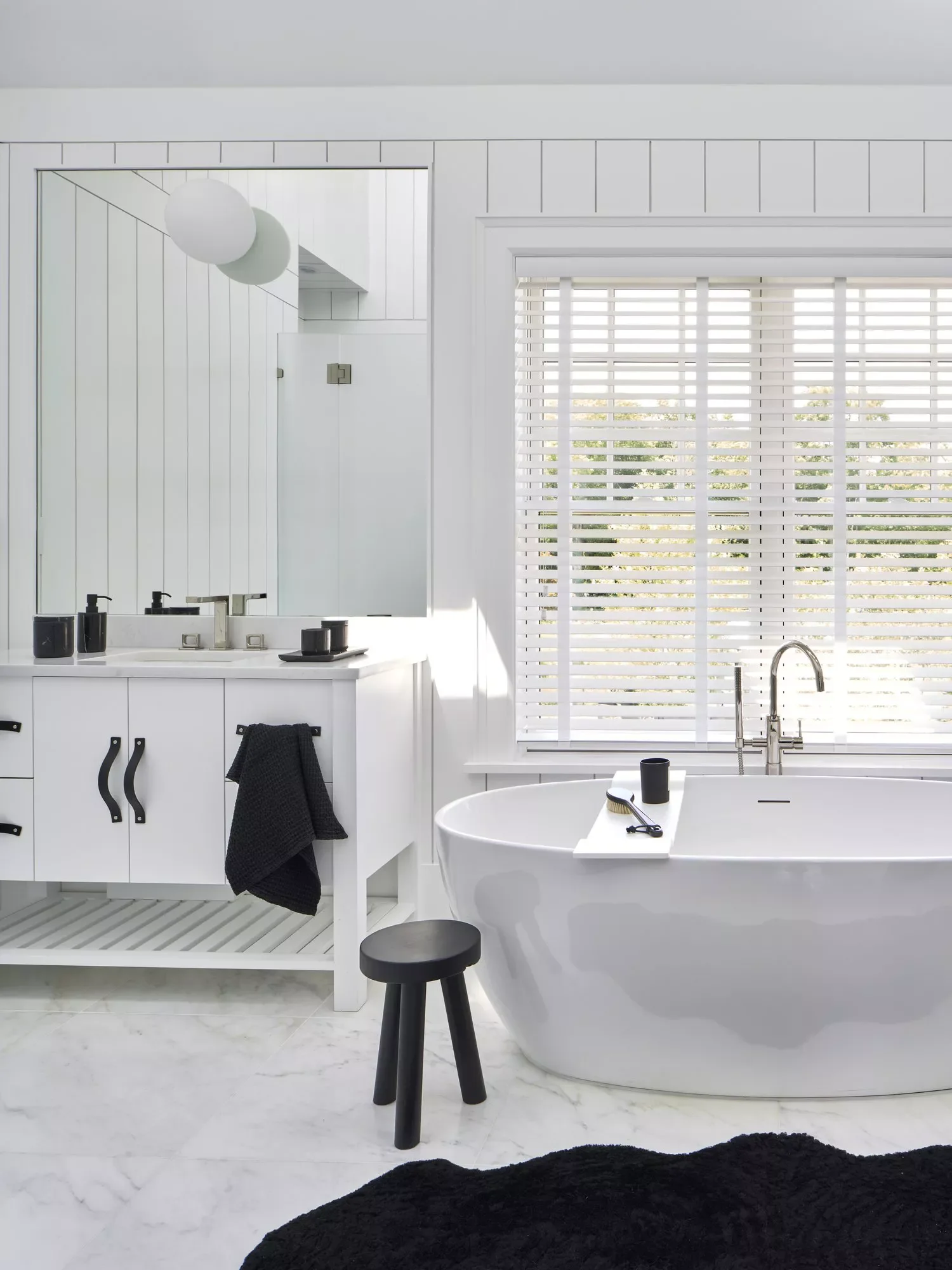 57 Beautiful Window Treatment Ideas That Transform Any Room on Any Budget 37 White Blinds