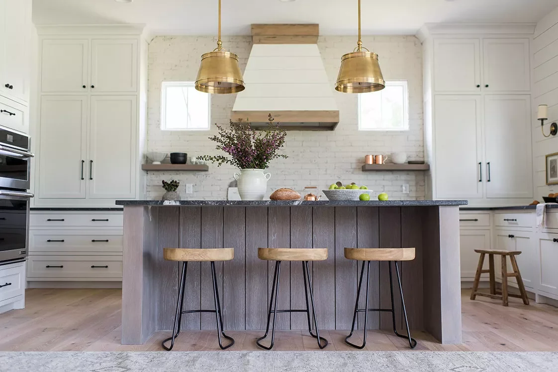37 White Backsplash Ideas That Transform Any Kitchen Style White Brick Backsplash