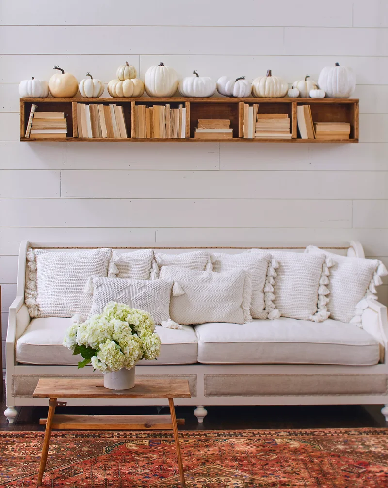 25 Elegant White Pumpkin Ideas for Stunning Fall Decor 14 White Pumpkin Display