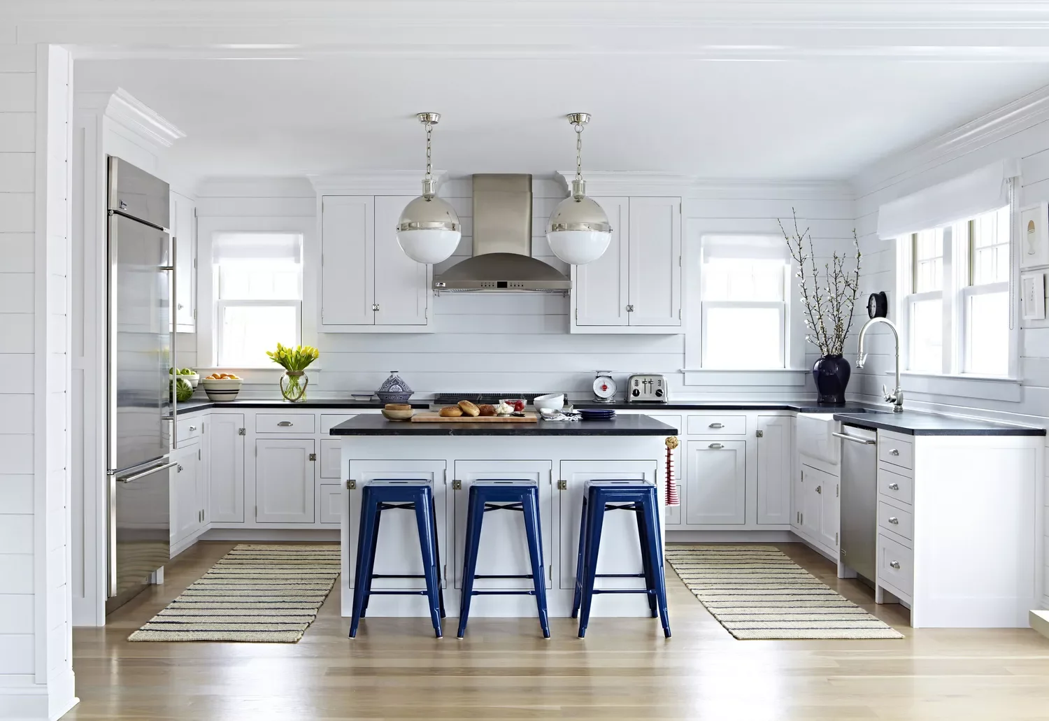 37 White Backsplash Ideas That Transform Any Kitchen Style White Shiplap Backsplash