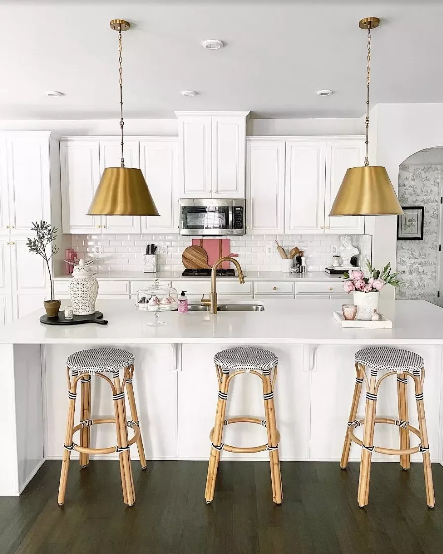 37 White Backsplash Ideas That Transform Any Kitchen Style White Subway Tile Backsplash