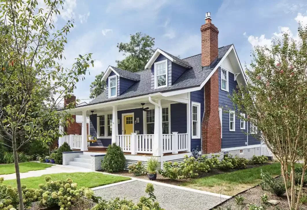 20 Beautiful Window Trim Ideas That Will Transform Your Home's Exterior 11 White and Deep Blue