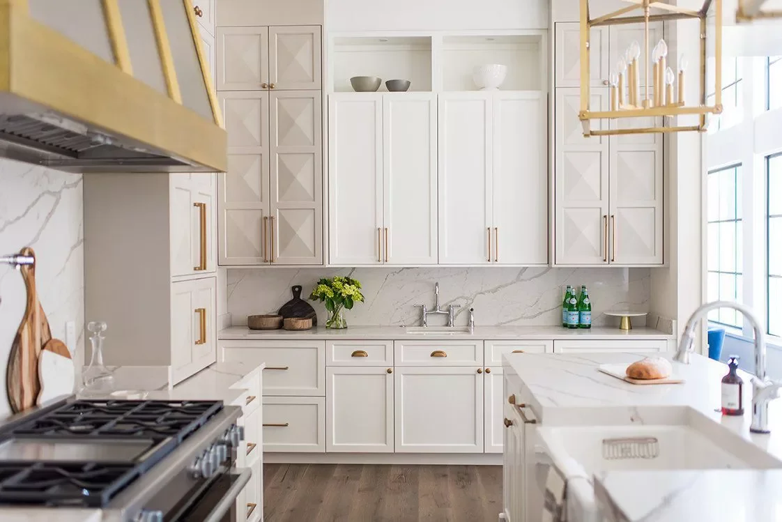 59 Timeless White Kitchen Design Ideas That Never Go Out of Style White and Gold Kitchen