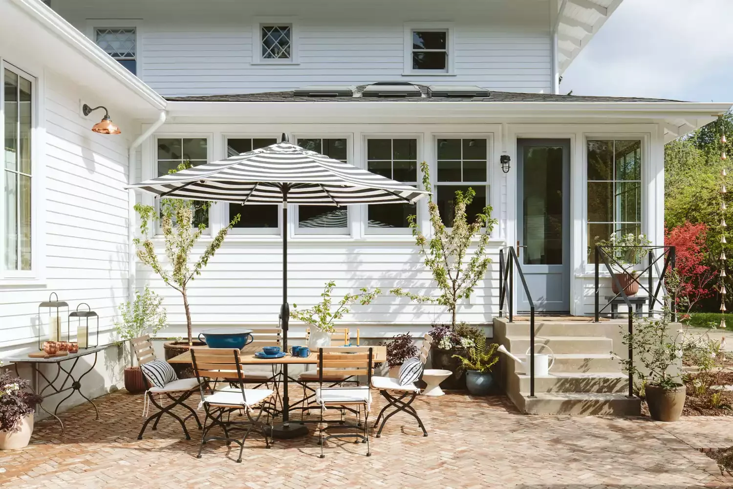35 Stunning Brick Patio Ideas That Transform Outdoor Spaces Whitewashed Brick Patio