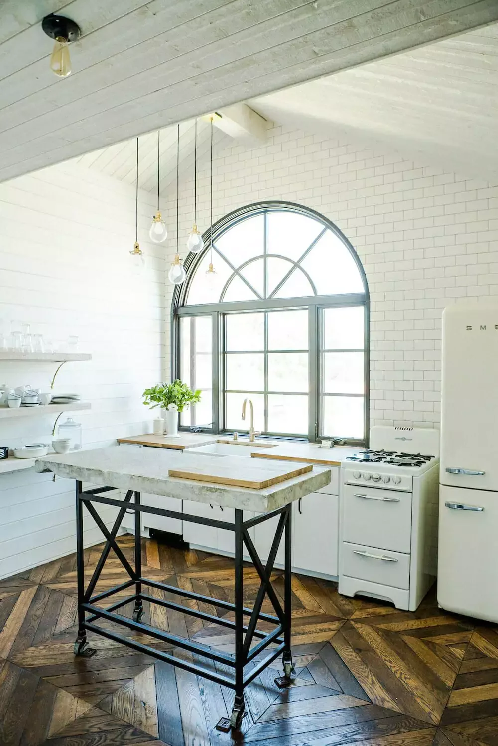 59 Timeless White Kitchen Design Ideas That Never Go Out of Style Whitewashed Brick Walls