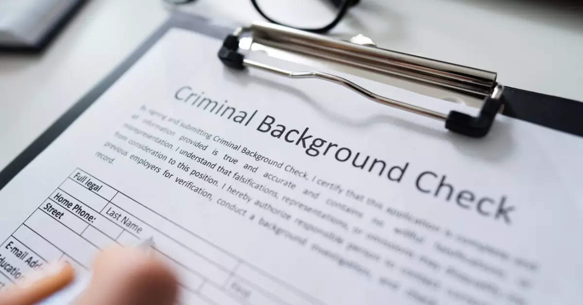 Who Pays for Background Check Tenant Or Landlord