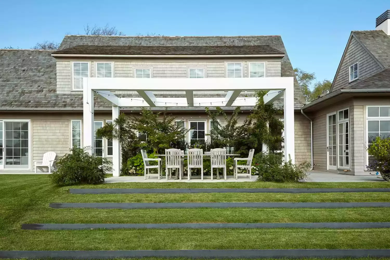 12 Beautiful Pergola Roof Designs That Will Transform Your Outdoor Living Space 12 Wide Set Slats Pergola Roof