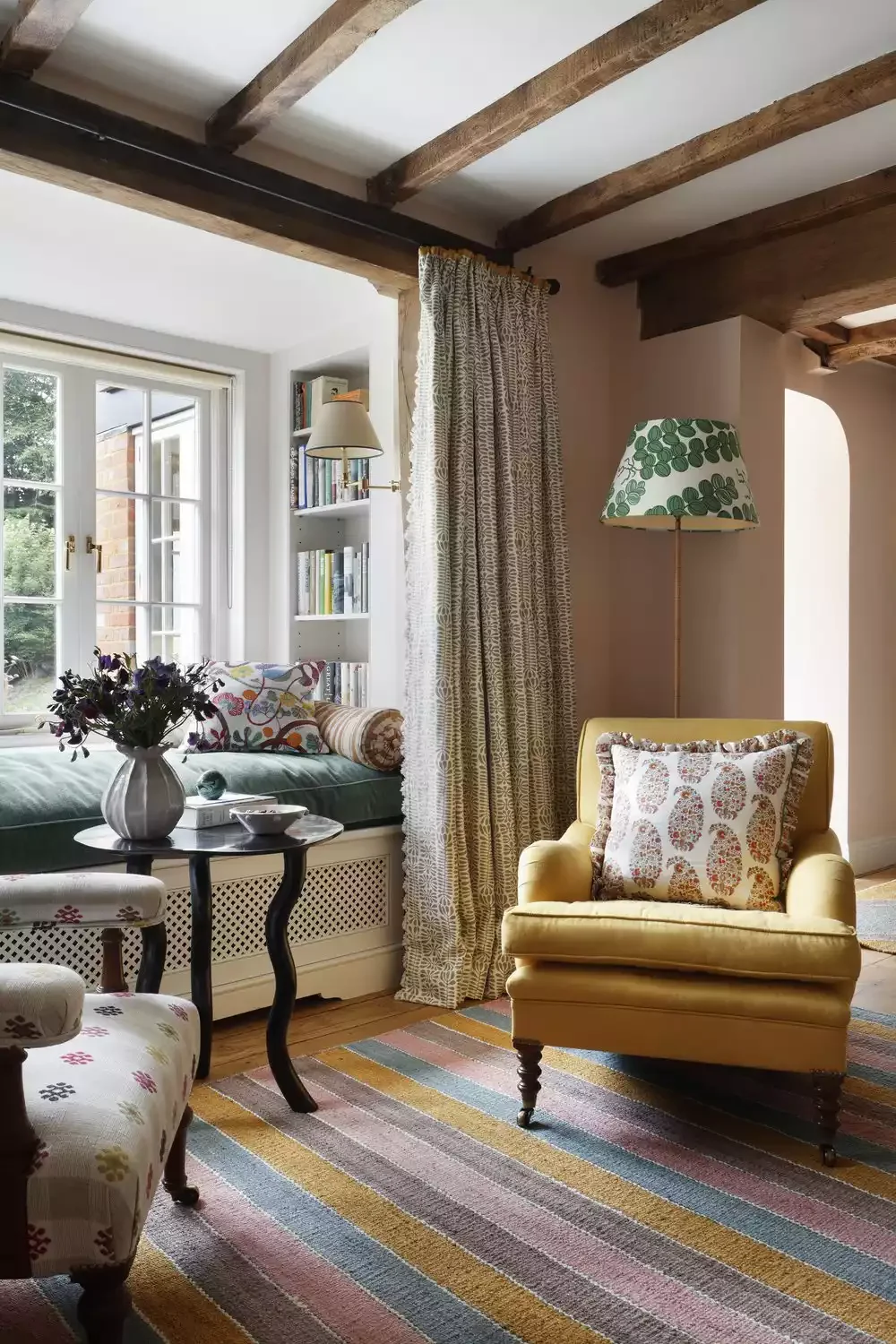 52 Stunning Living Room Curtain Ideas That Transform Any Space 23 Window Seat Curtains