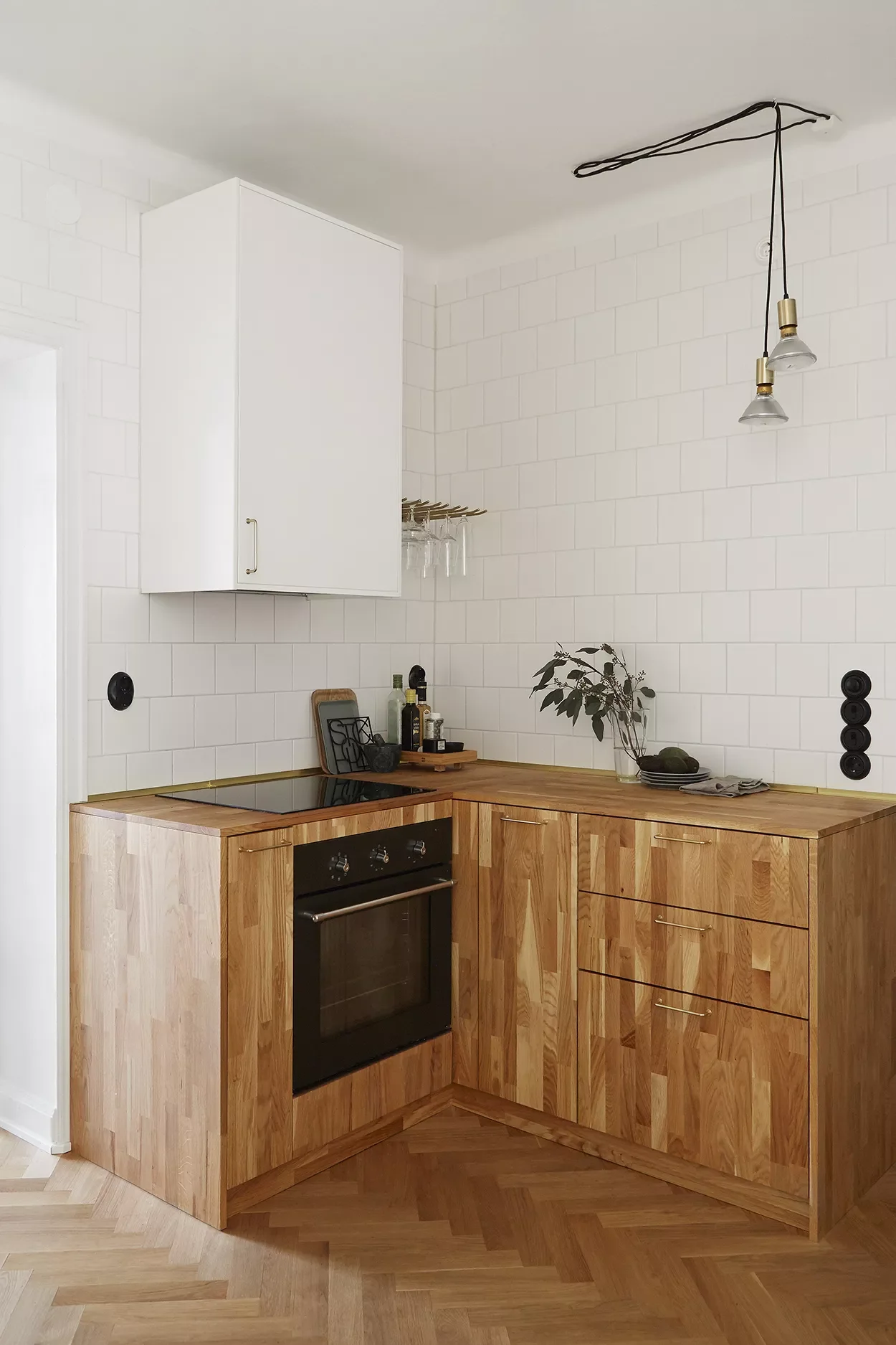 42 Stunning Kitchen Countertop Ideas to Transform Your Space Wood Countertops + Cabinets