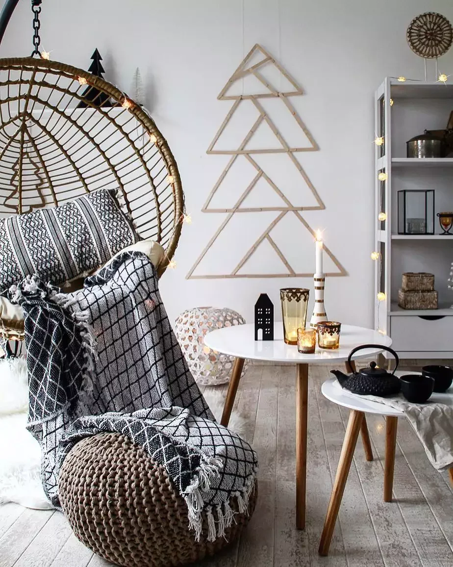 43 DIY Christmas Tree Ideas That Will Wow Your Holiday Guests Wood Scrap Tree