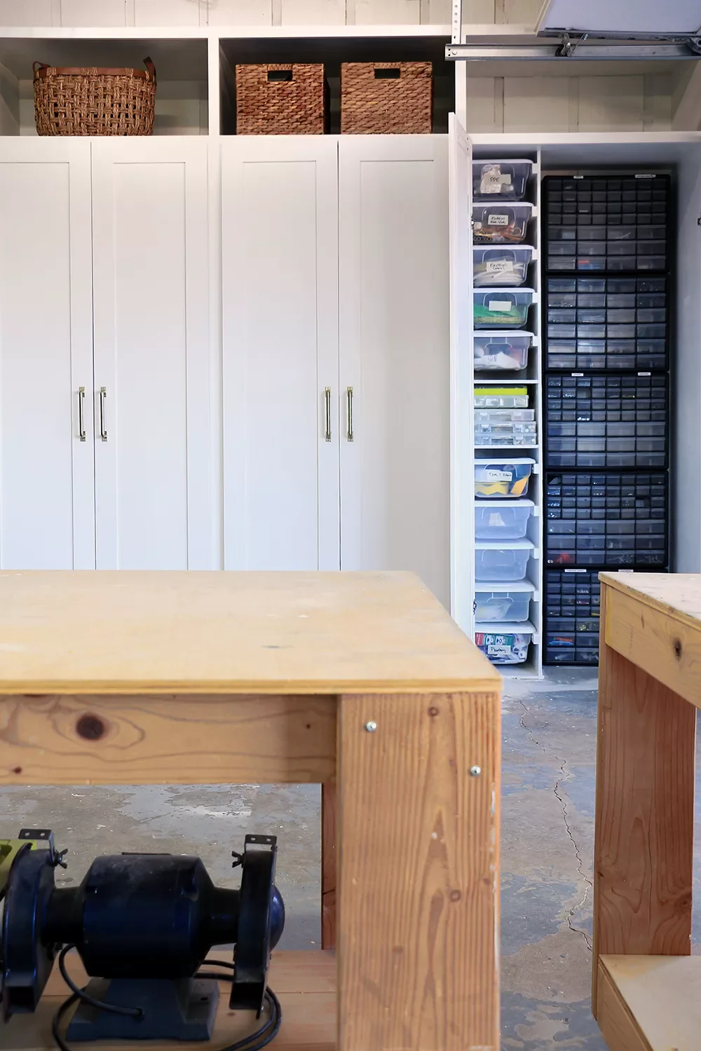 52 Creative DIY Garage Organization Ideas That Transform Your Space Workbench Shelves