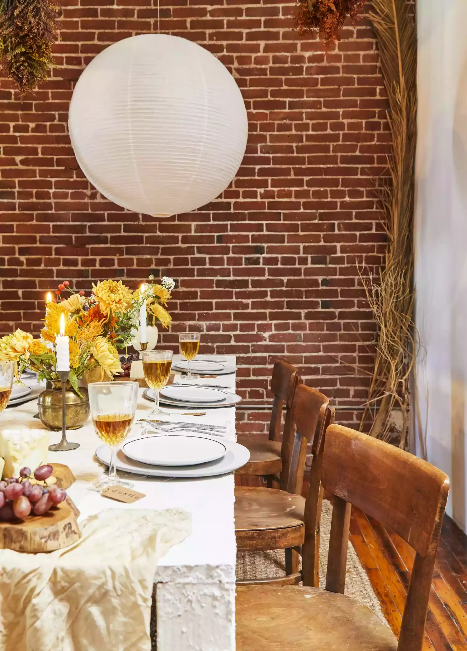 34 Creative Table Runner Ideas to Transform Your Dining Space Wrinkled Table Runner