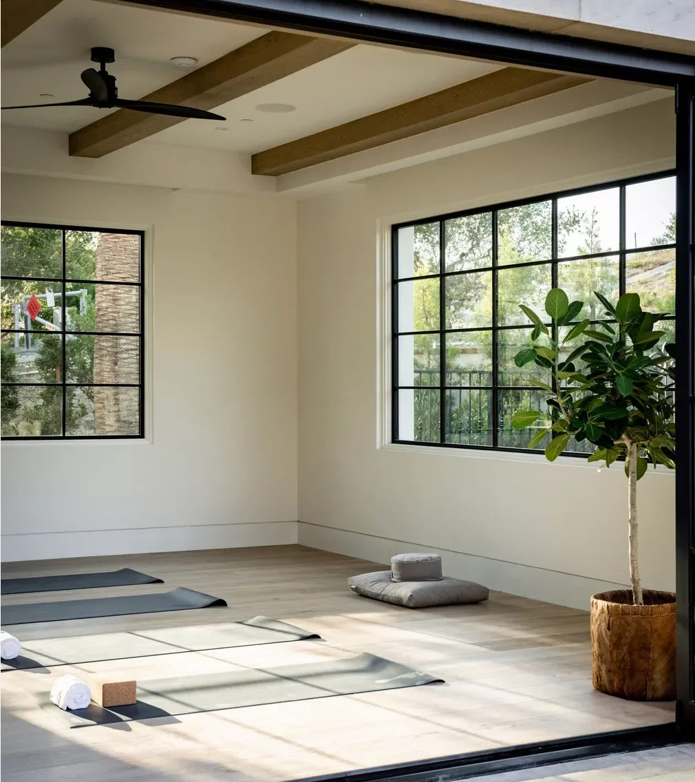 48 Creative Ways to Transform Your Extra Room Into Something Amazing 28 Yoga Room
